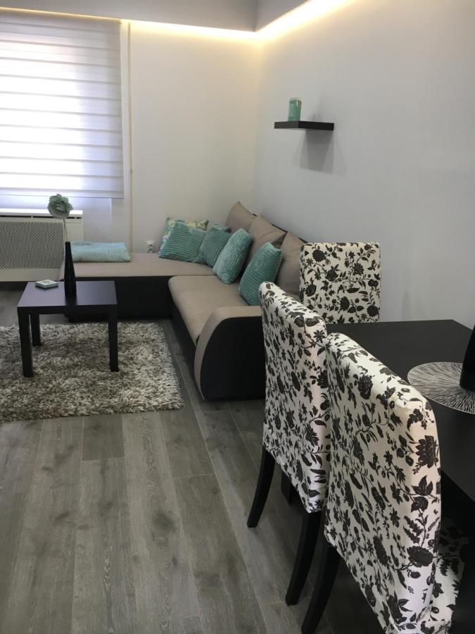 Apartman Mercedes سيغيد المظهر الخارجي الصورة